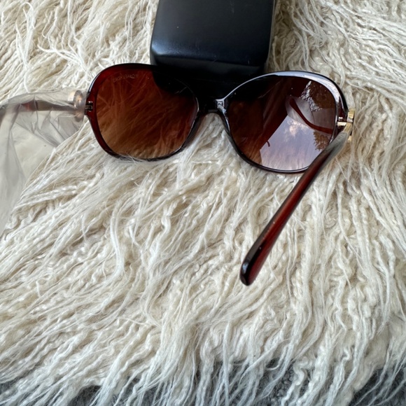 Women\'s Michael Korks MK8893 Brown Sunglasses. main image 6